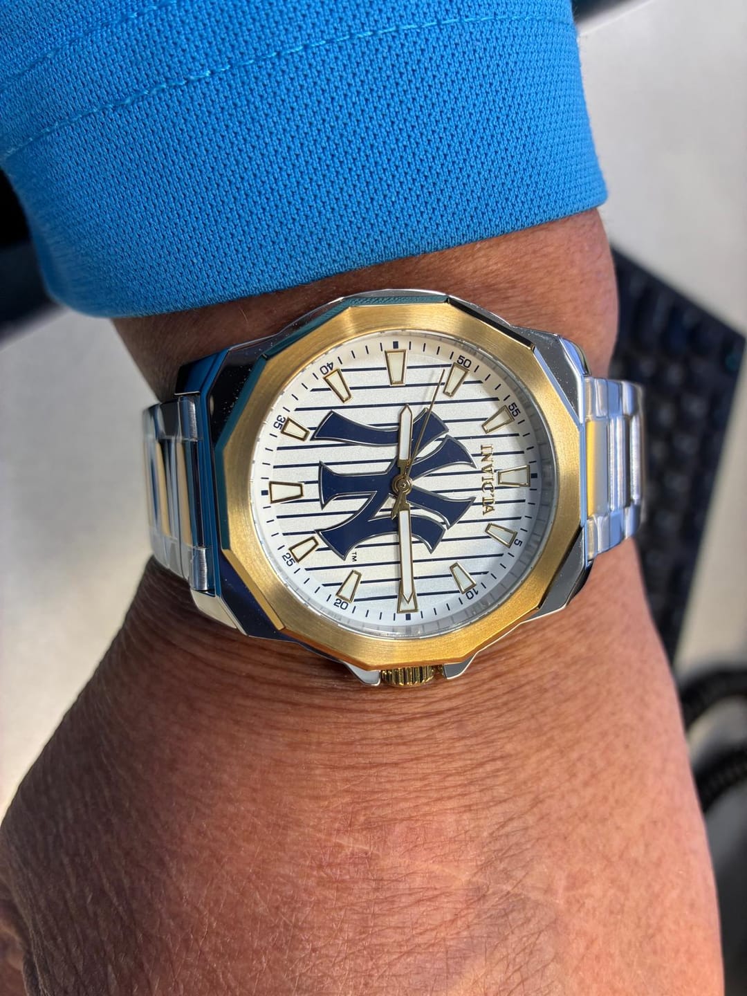 Customer photo review of Speedway New York Edition 42mm