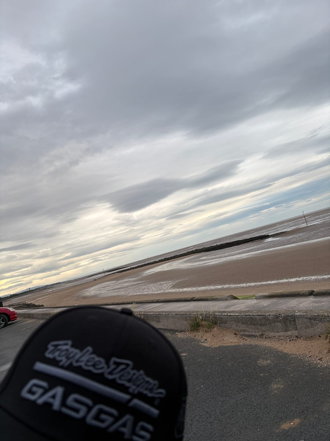 Customer photo review of GASGAS Troy Lee Designs Curved Cap