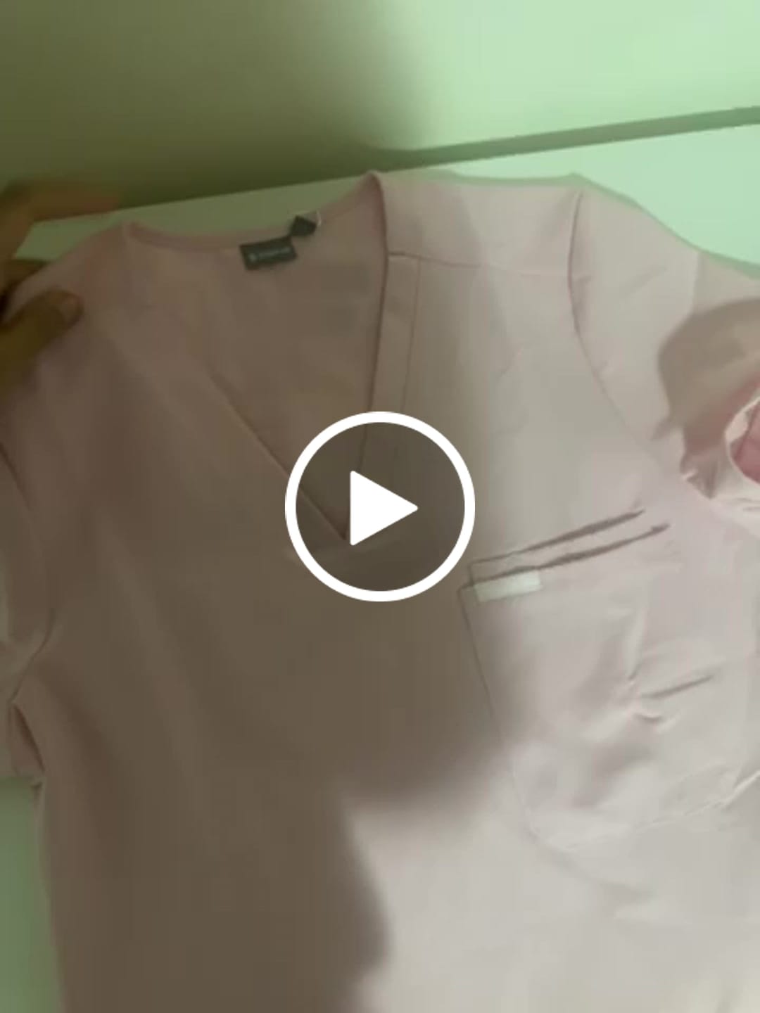 Customer video review of FLORENCE Three Chest Pocket Scrub Top - Powder Pink | SLTECH™