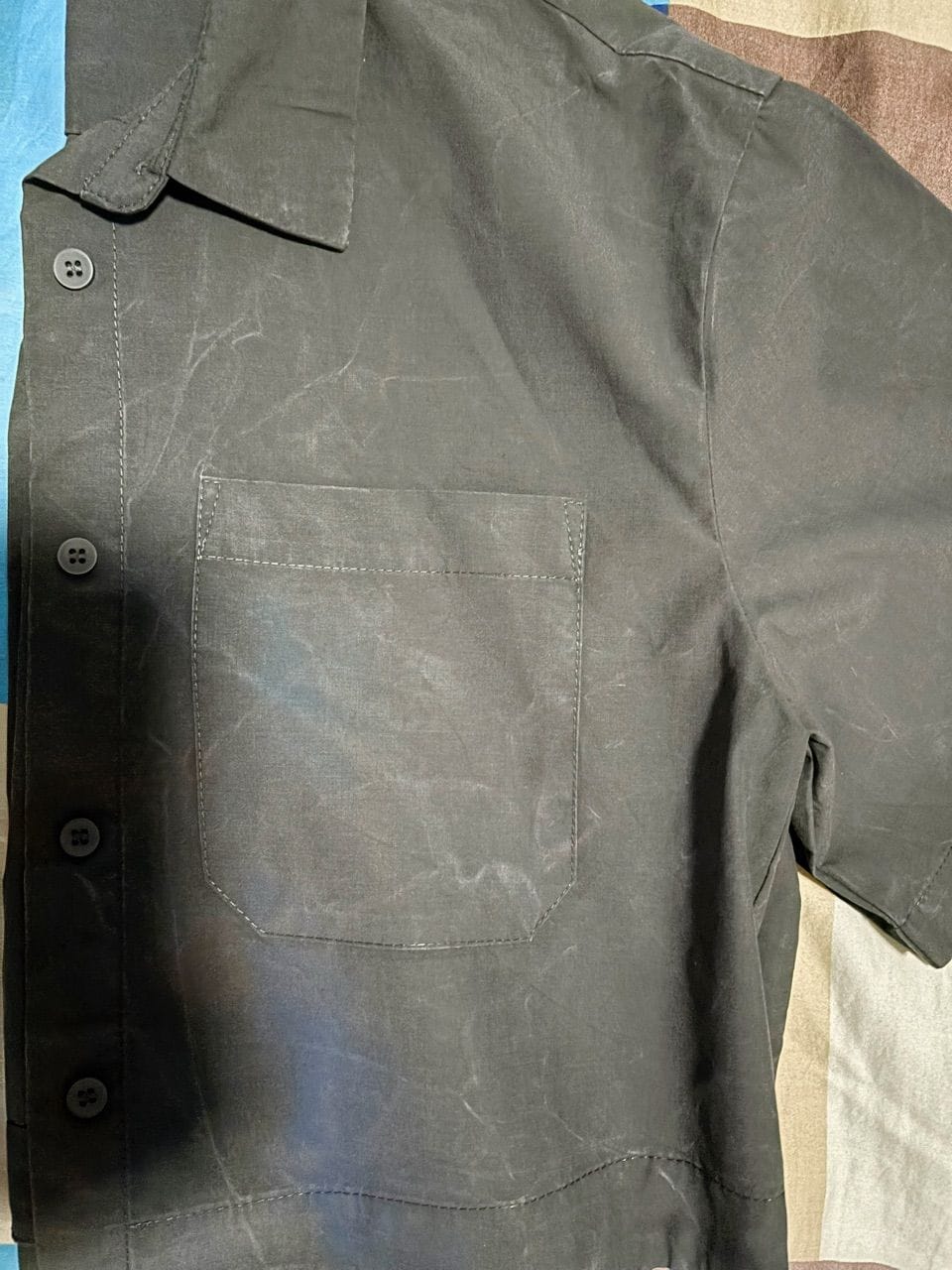 Customer photo review of Relaxed Fit Boxy Crop Shirt