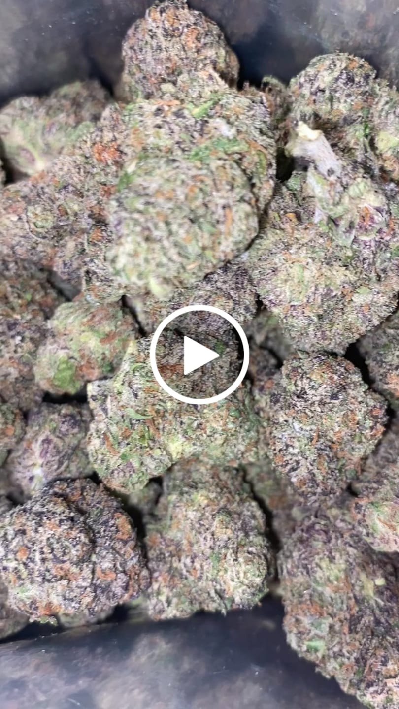Customer video review of Black Runtz Exotic THCA