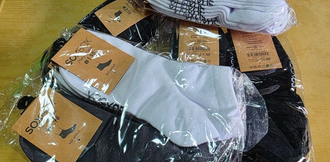 Customer photo review of [5 Pairs] Long Cotton Socks