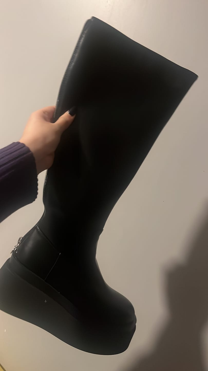 Customer photo review of Misty Boots