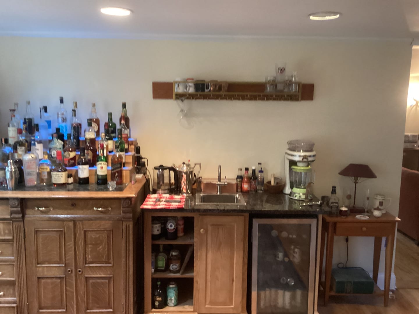 Customer photo review of Gold Rectangular Metal Floating Wall Mount Holder Wine Rack