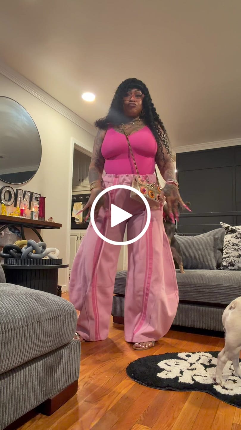 Customer video review of Aelfric Eden Stripe Super Baggy Barrel Sweatpants