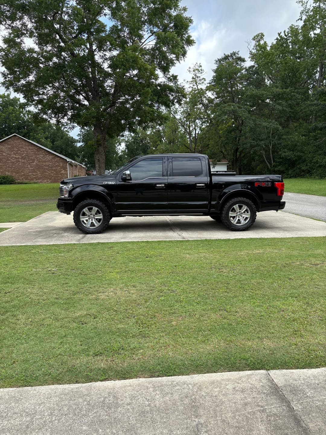 Customer photo review of Ignition - 16oz w/ Black Sprayer