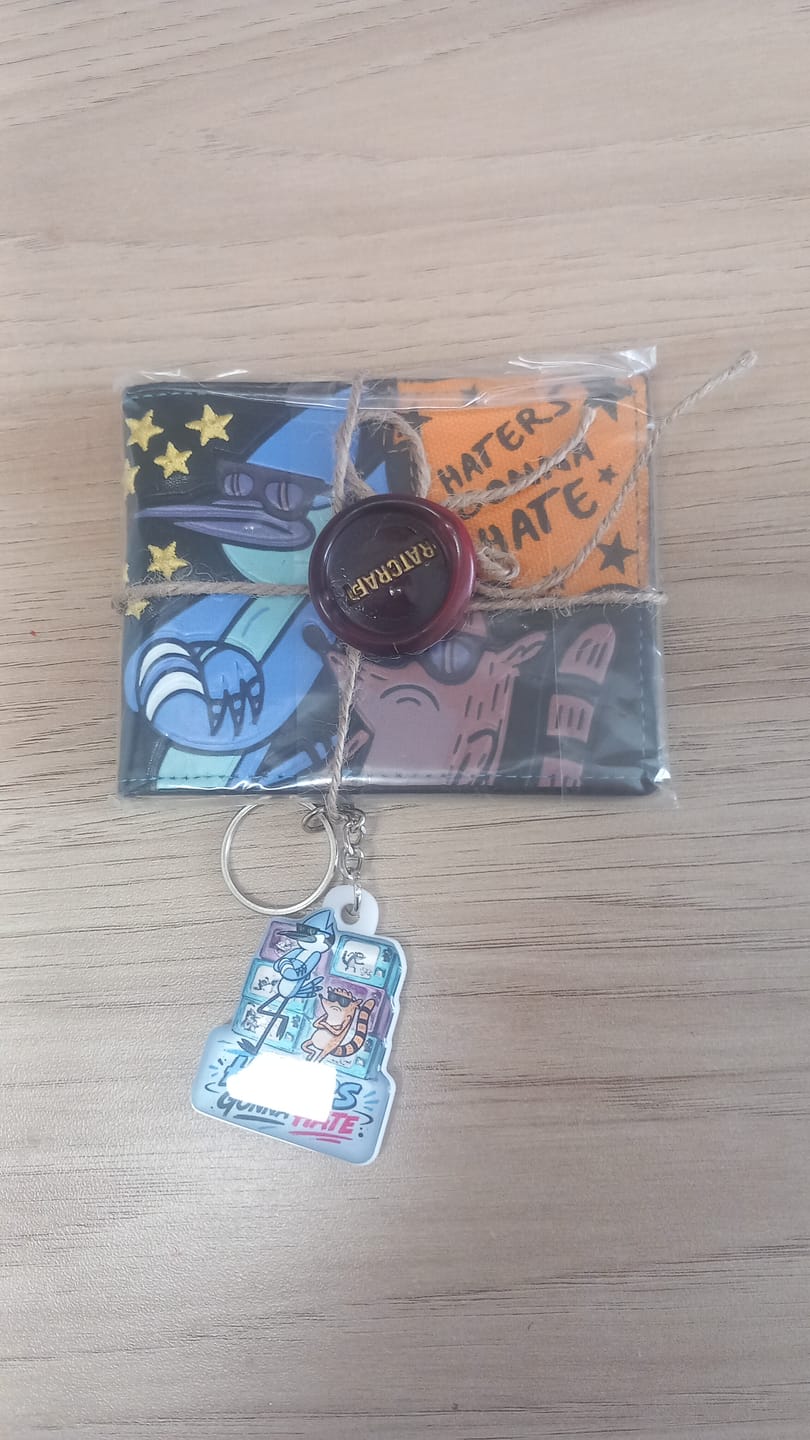 Customer photo review of Regular Show Cüzdan