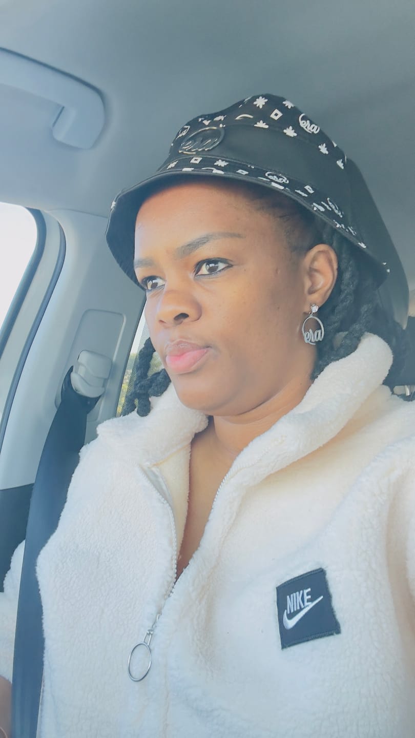 Customer photo review of Billy Bucket Hat
