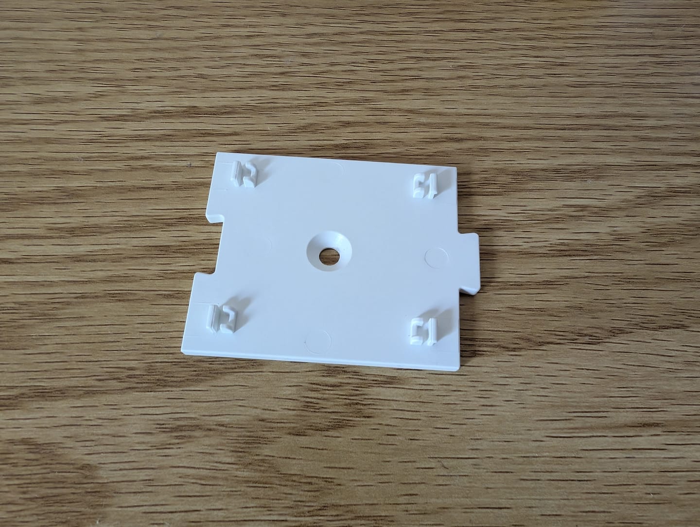 Customer photo review of Wall Mount x4 - Versatile and Durable Wall-Mounting Solution
