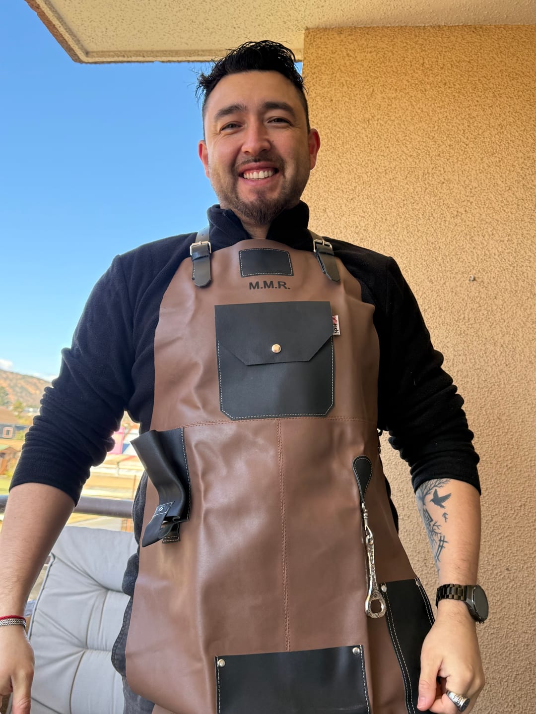 Customer photo review of Pechera Cuero Máster Café/Negro