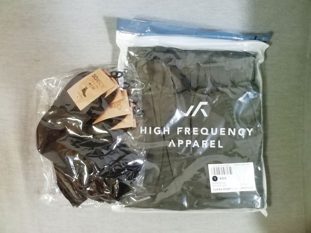 Customer photo review of [5 Pairs] Long Cotton Socks