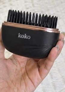 Customer photo review of Mini Portable Hair Straightener