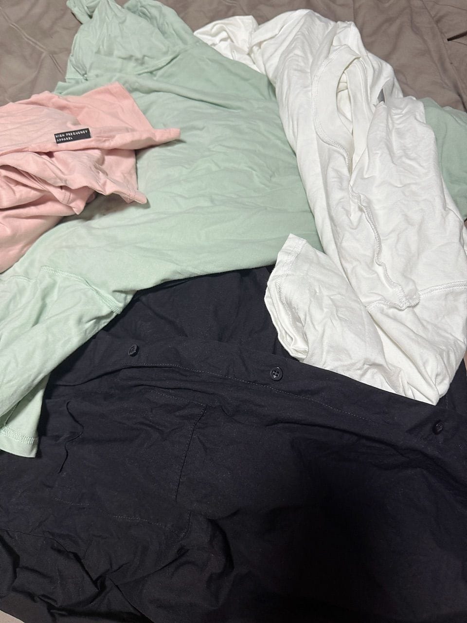 Customer photo review of Oversized Short Sleeve Shirt with Spring Clasp