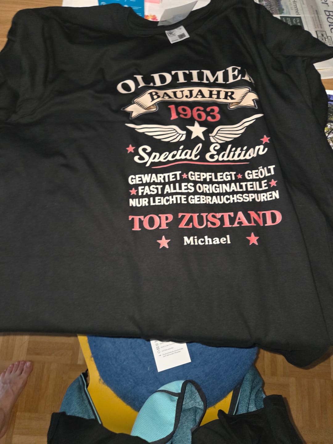 Customer photo review of Oldtimer - Personalisiertes T-Shirt zum Geburtstag mit Vintage Design