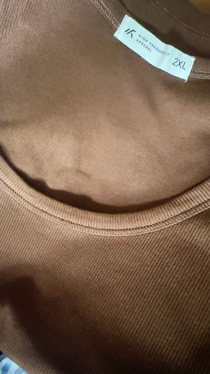 Customer photo review of Ribbed Tank Top