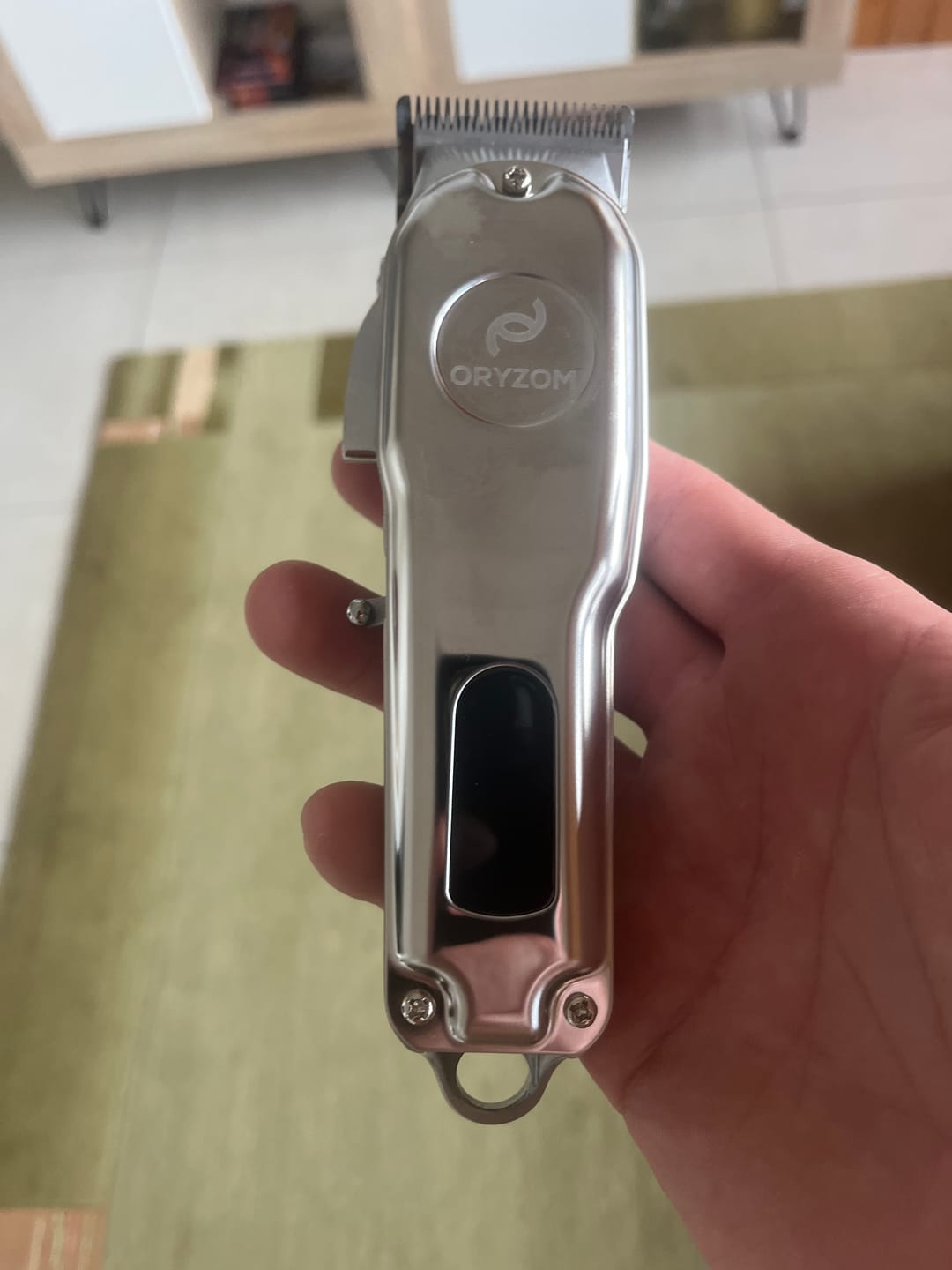 Customer photo review of Oryzom ProTrim 2.0 – Präzise Edelstahlklingen und kraftvoller Motor für gleichmäßige Schnitte bei Haar & Bart