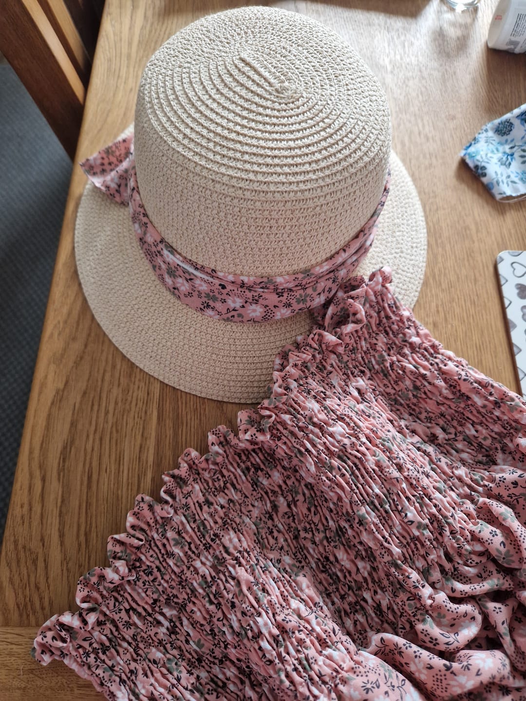 Customer photo review of Khaki and White on Peach Crepe Fabric