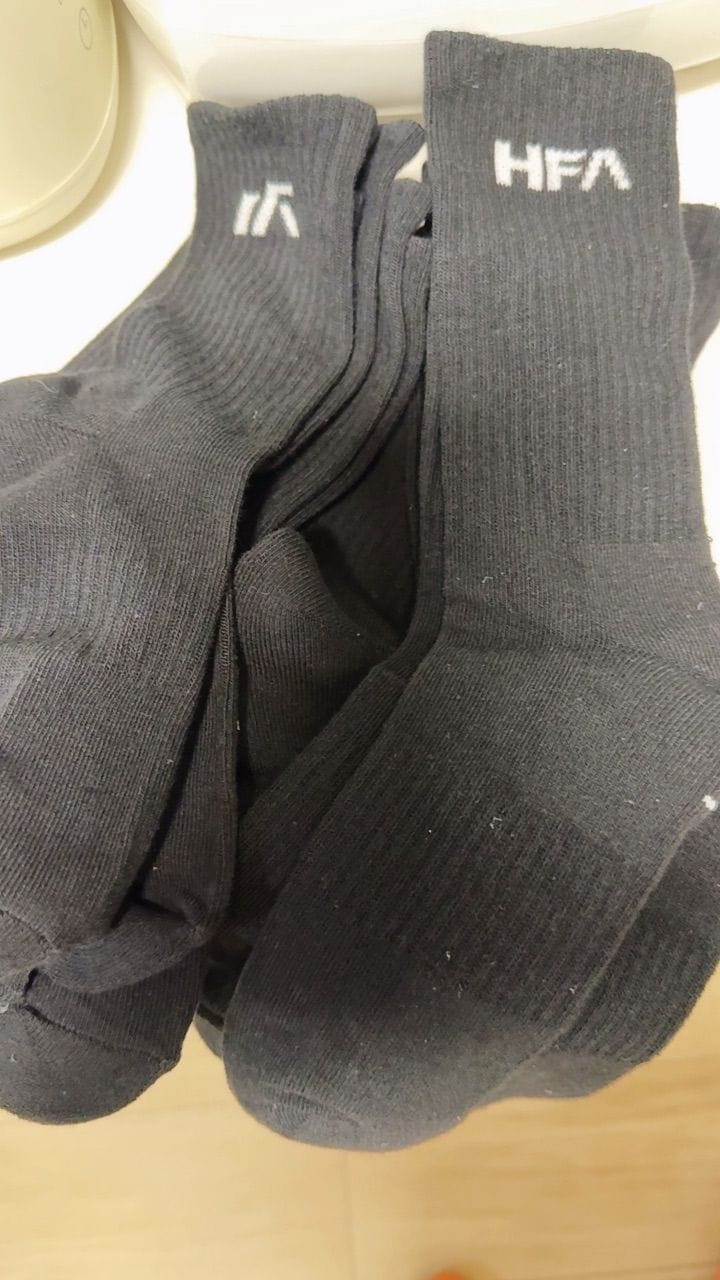 Customer photo review of [Pack of 3] Unisex Dri-Fit Crew Sports Socks With Cushioned Sole