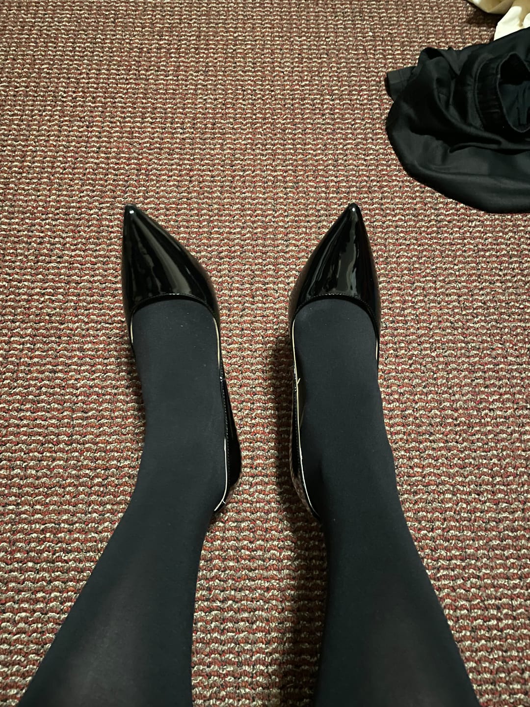 Customer photo review of 4 Inch Heel CLASSIQUE-20 Black Pat