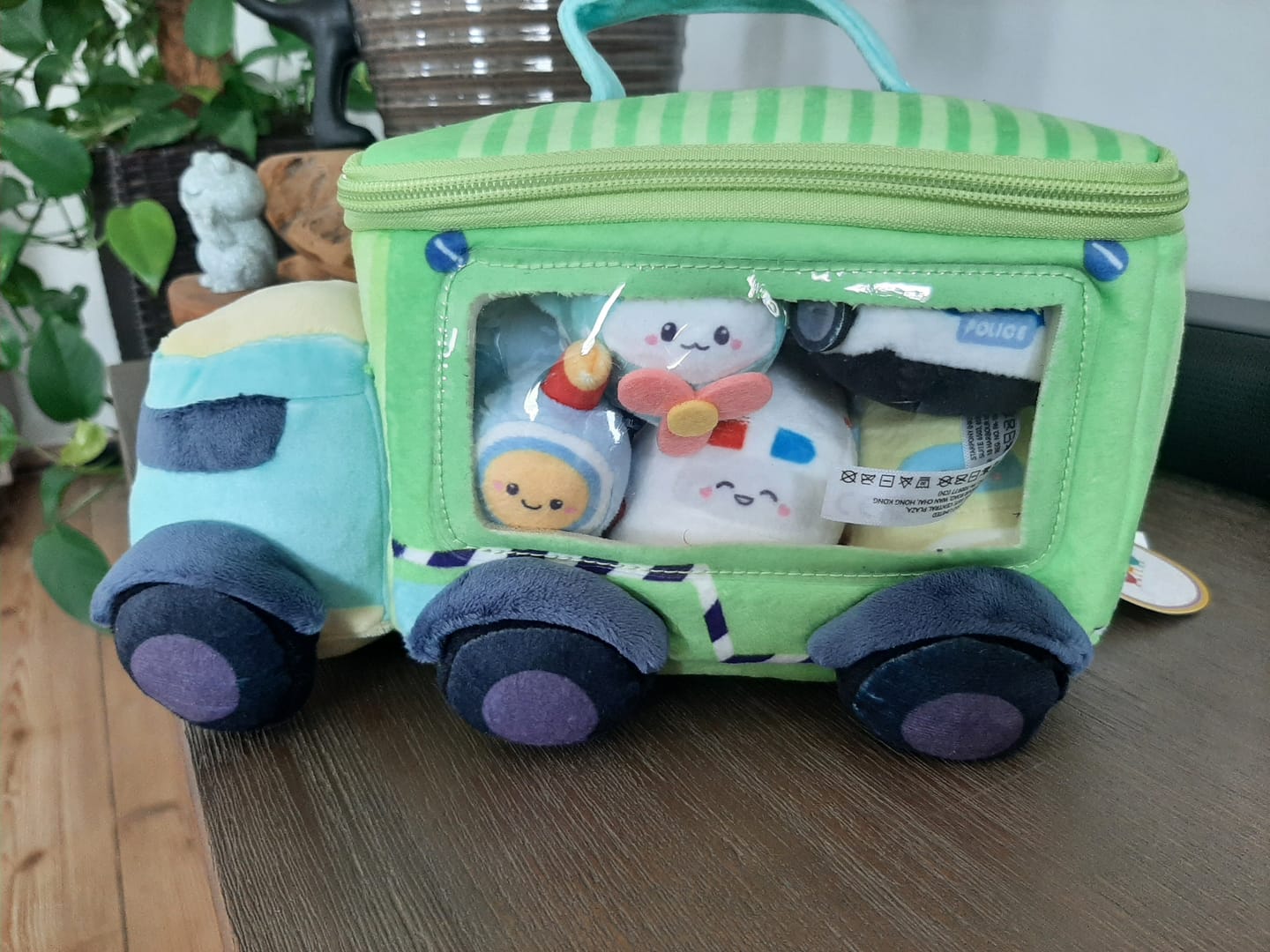 Customer photo review of Personalisiertes sensorisches Spielzeug-Set „Babys erster Truck“