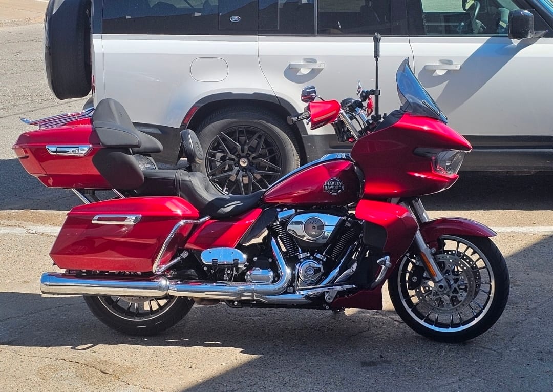 Customer photo review of Color Matched hand guard with LED for Touring & Softails fit for 2009-2026