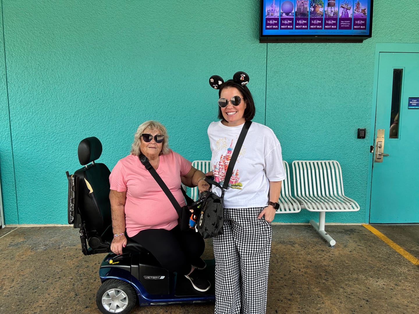 Customer photo review of Multiday Rental 4 Wheel 400 Pound Capacity Scooter