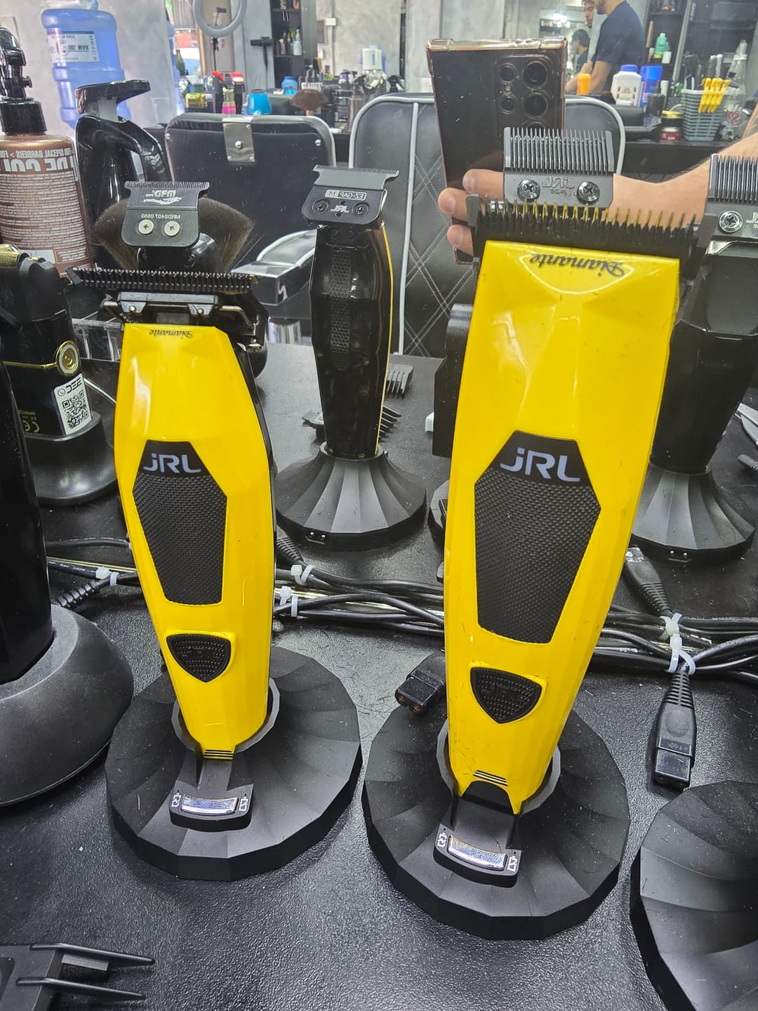 Customer photo review of Combo JRL Diamante Clipper + Trimmer Yellow