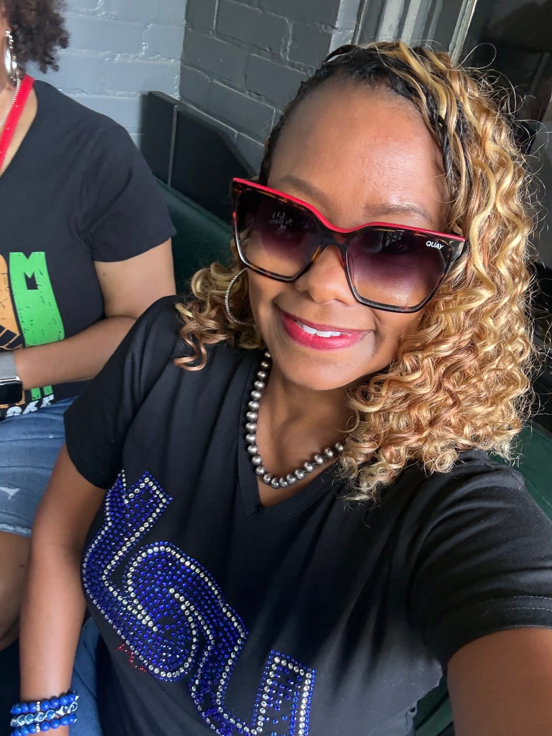 Customer photo review of #T1B/27/30/613 Ombre Blonde Deep Wave Feather Crochet