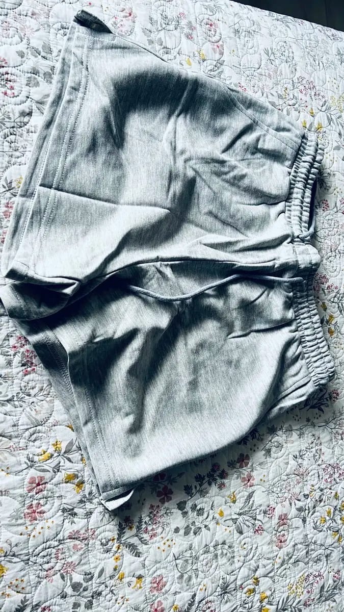 Customer photo review of High-Waisted Cotton Sweat Shorts