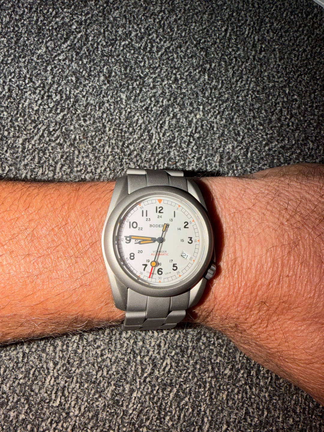 Customer photo review of VOYAGER - 100M Waterproof Titanium Automatic Field Watch | White