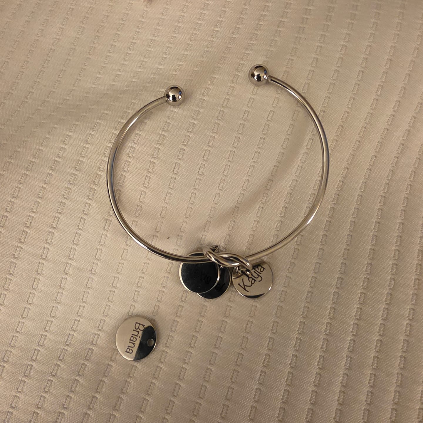 Customer photo review of Bracelet: Nodum