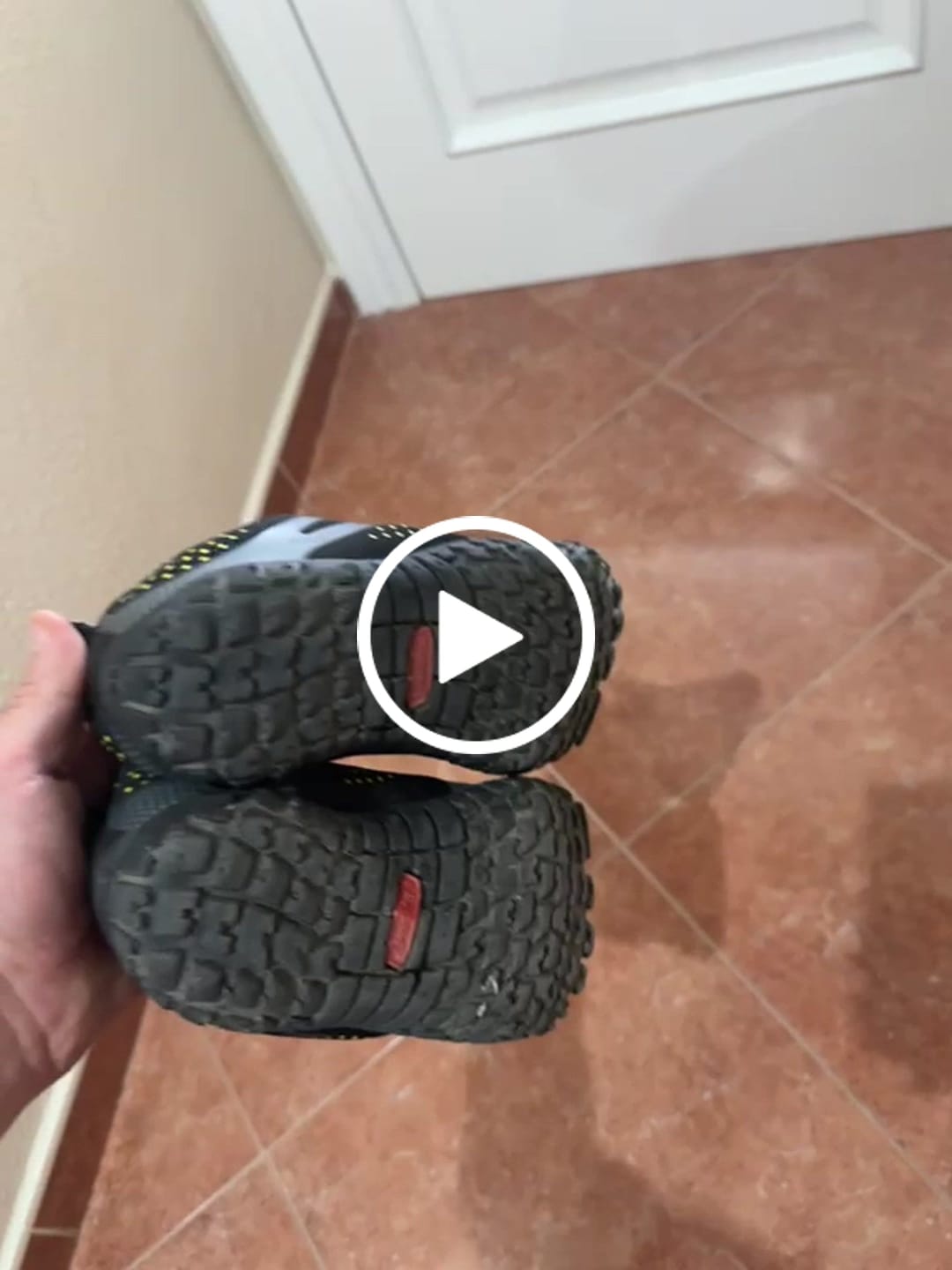 Customer video review of Fast Ⅰ Pro - Zapatos Barefoot