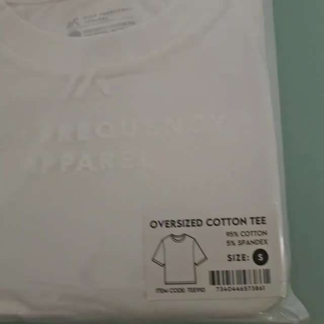 Customer photo review of Unisex Oversized Stretch Cotton Crew Neck T-Shirt