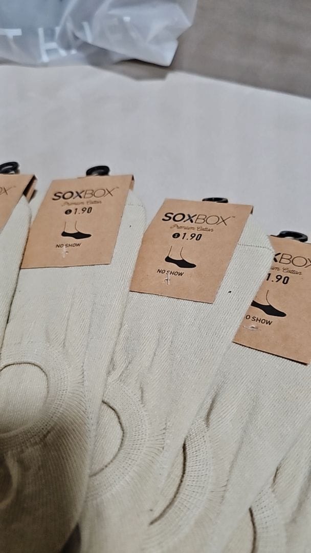 Customer photo review of [5 Pairs] No Show Cotton Socks