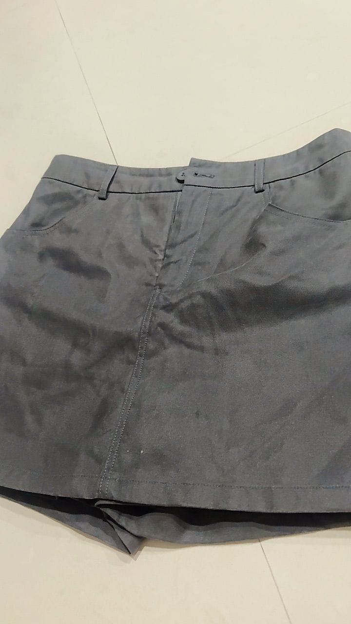 Customer photo review of Basic Cotton Pocket Skorts
