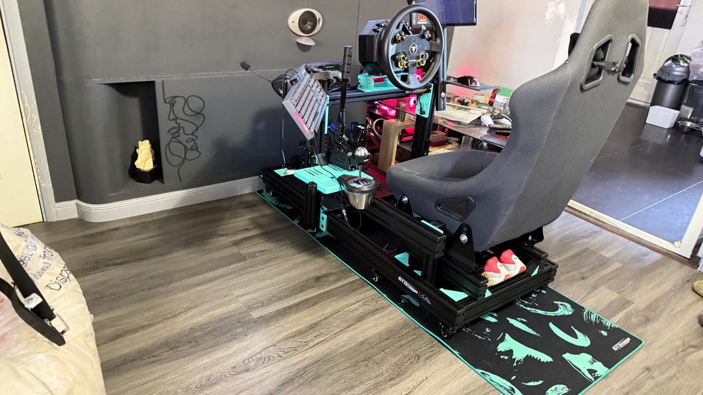 Customer photo review of Simulator Floor Mat - Jimmy Broadbent Edition