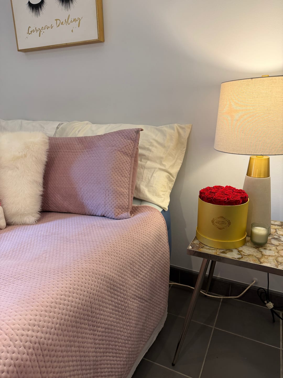 Customer photo review of True Icon 13 Roses In Gold Box