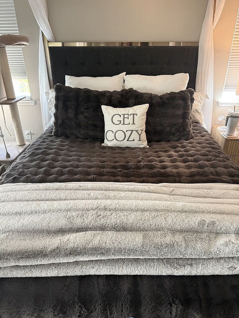 Customer photo review of Charcoal Cloud Duvet