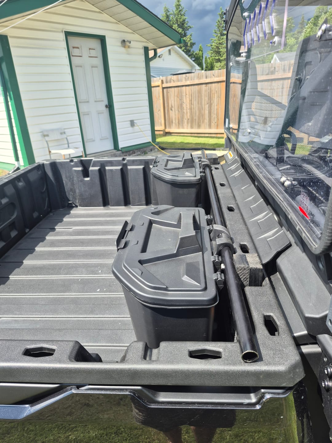 Customer photo review of Removable Storage Bin / Box 14.7L for Can-Am Defender HD5|7|8|9|10