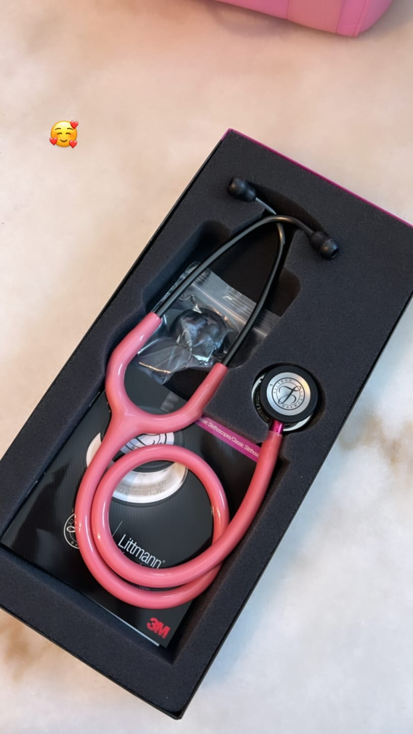 Customer photo review of Littmann Classic III Monitoring Stethoscope: Mirror & Pearl Pink - Pink Stem 5962