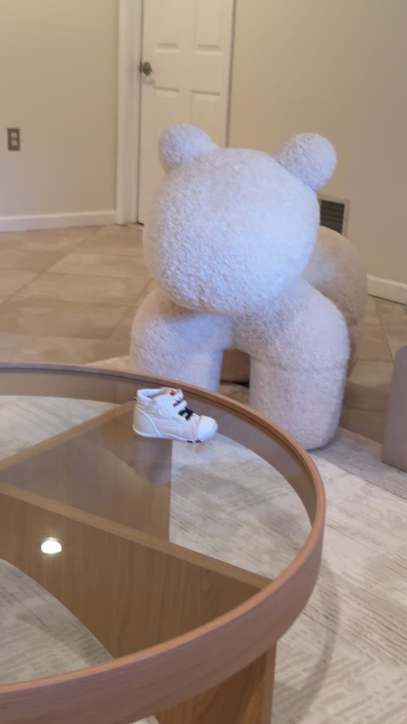 Customer photo review of Ultra Soft Pony Accent Chair