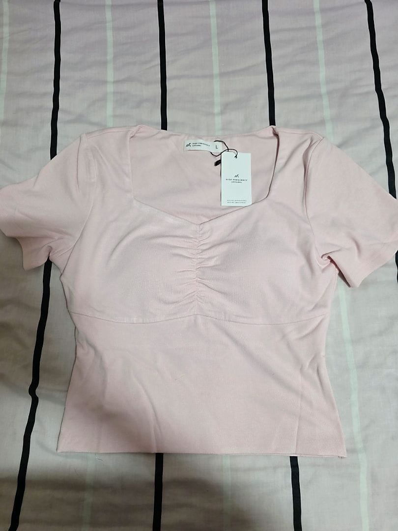 Customer photo review of Soft Stretch Diamond Neck Ruched Padded Tee