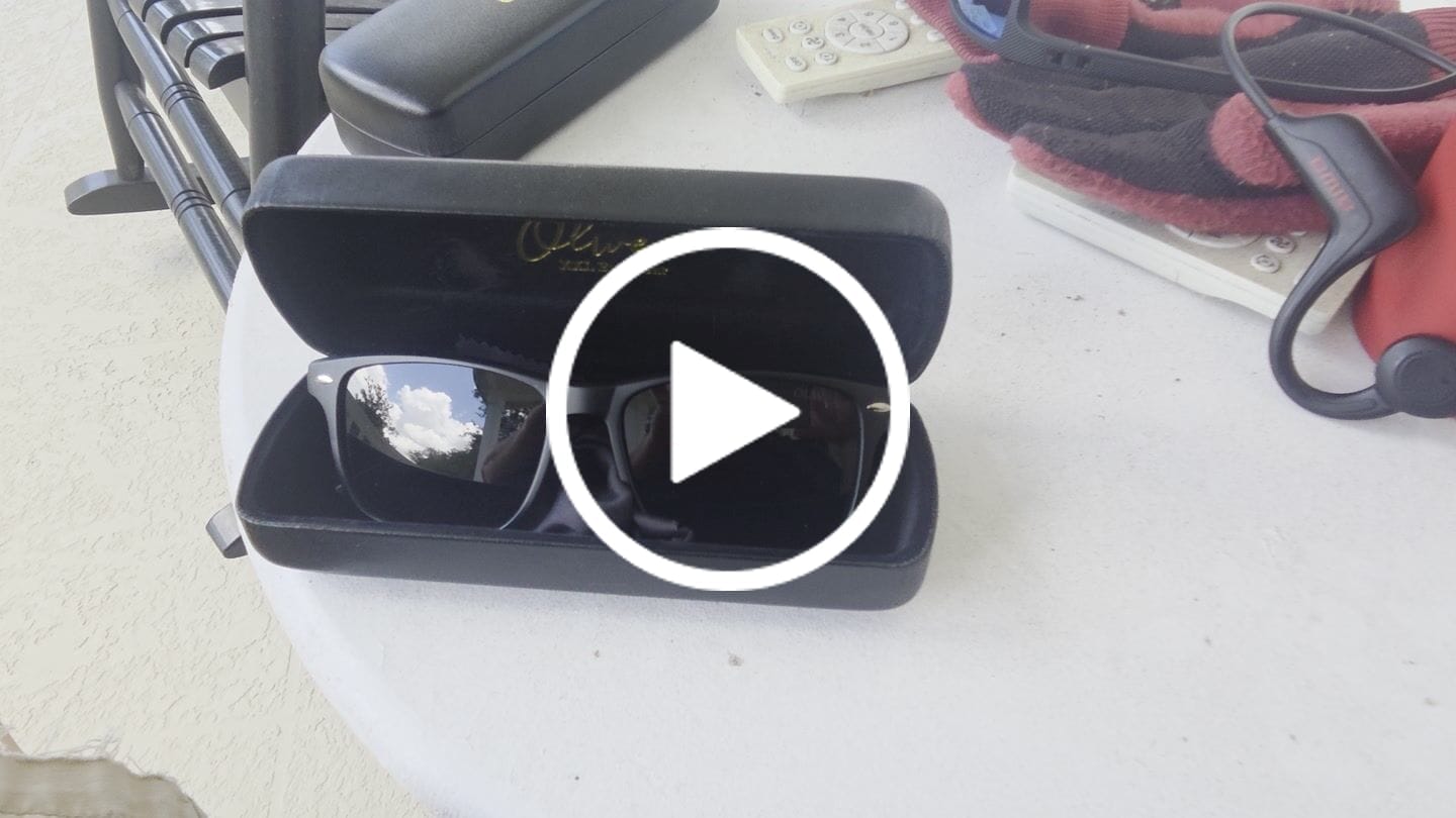 Customer video review of Classic Square (Wayfarer) - XL/XXL
