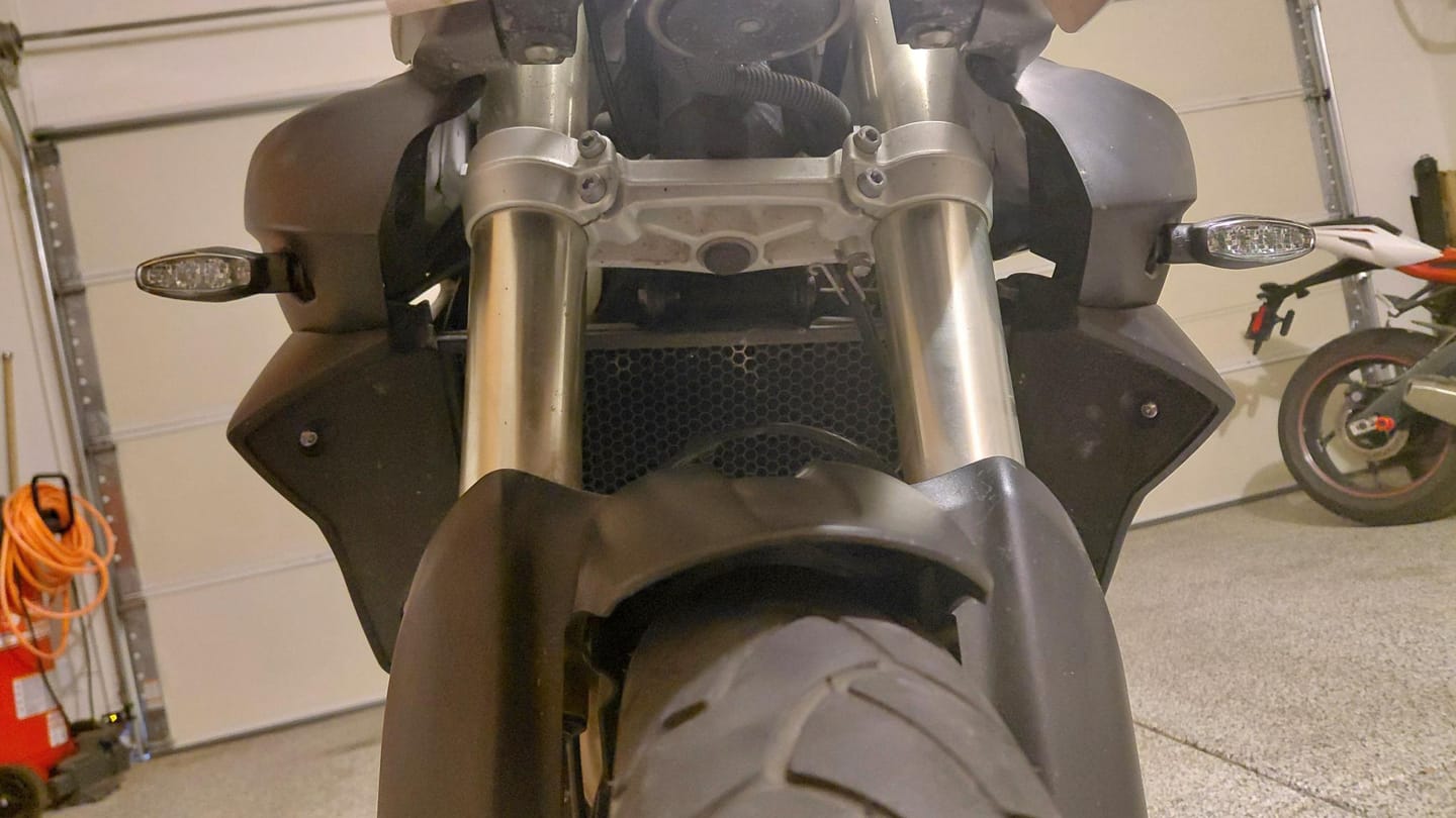 Customer photo review of Brogue Turn Signal Resistor Kit (Pre-wired with OEM Triumph Connectors)