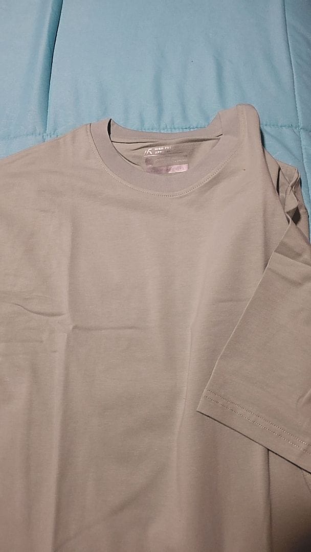 Customer photo review of Unisex Oversized Stretch Cotton Crew Neck T-Shirt