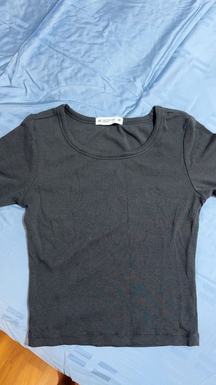 Customer photo review of Wide Neck Half Sleeve Ribbed Tee – Stretch Fit Essentials