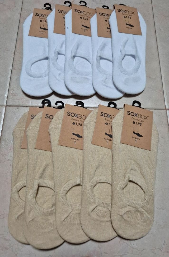 Customer photo review of [5 Pairs] No Show Cotton Socks