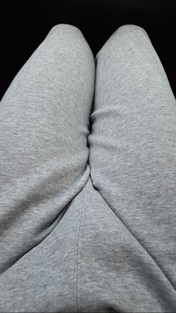 Customer photo review of Cotton Tapered Fit Ultra Soft Sweat Pants