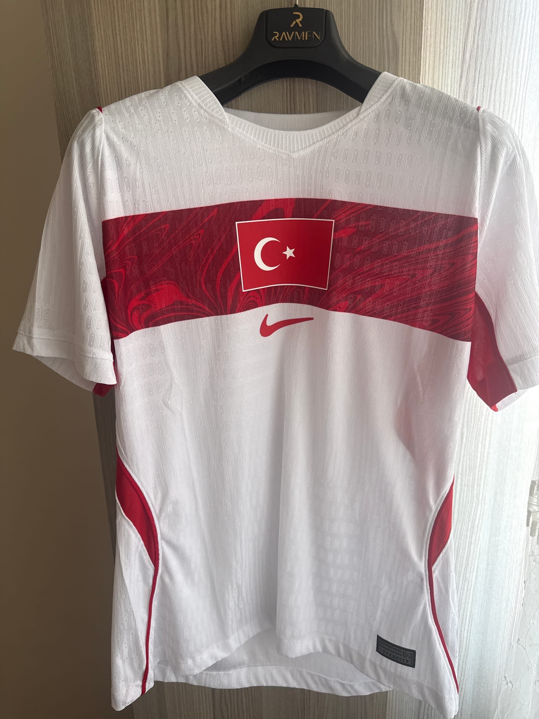 Customer photo review of Türkiye 2026 Dünya Kupası Beyaz Player Futbol Forması