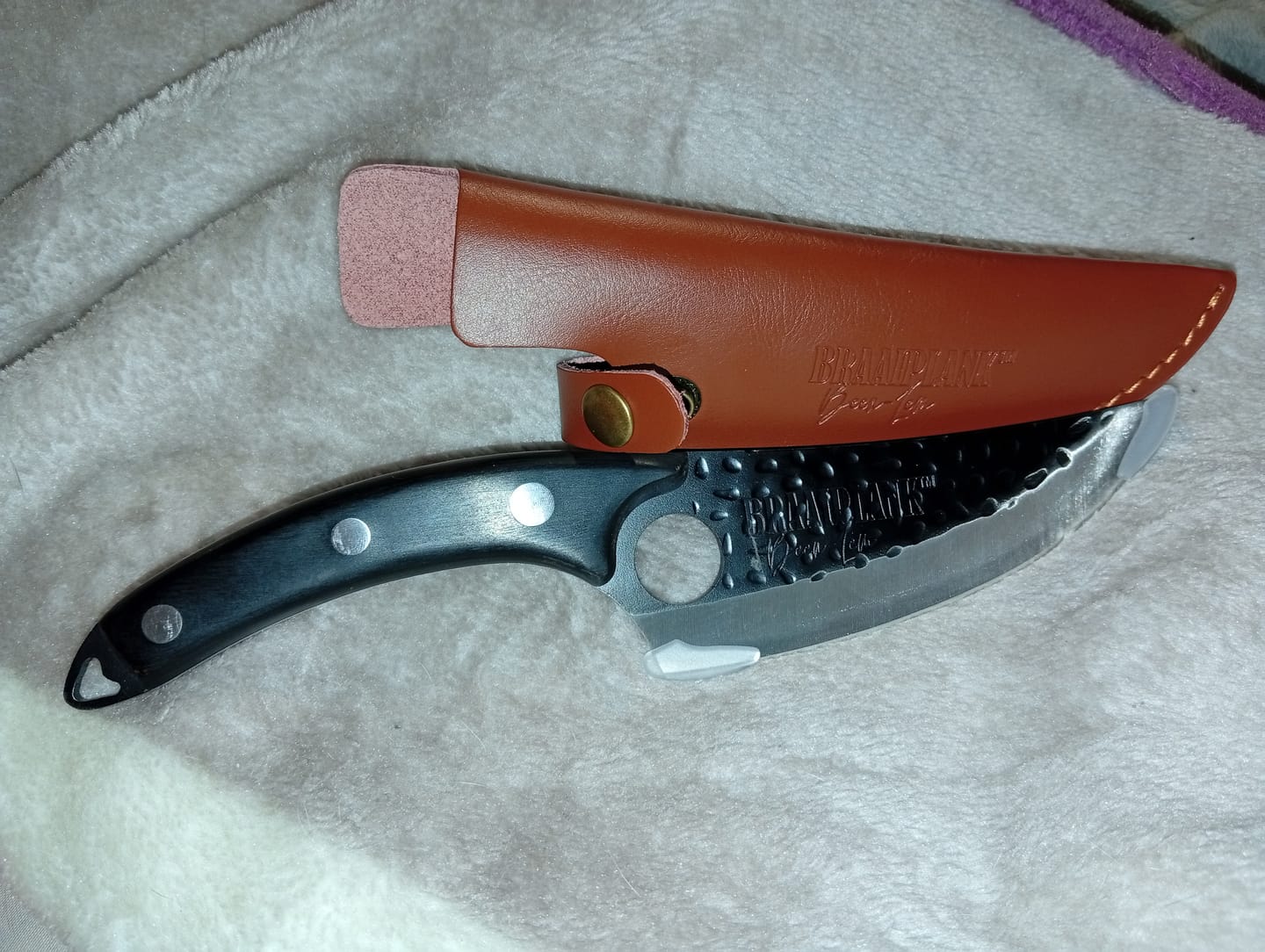 Customer photo review of BRAAIPLANK™ "BEENLEM" HAMMER FORGED BONING KNIFE
